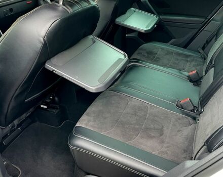 Белый Фольксваген Тигуан, объемом двигателя 2 л и пробегом 93 тыс. км за 31600 $, фото 7 на Automoto.ua