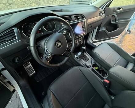 Белый Фольксваген Тигуан, объемом двигателя 1.98 л и пробегом 97 тыс. км за 21300 $, фото 9 на Automoto.ua