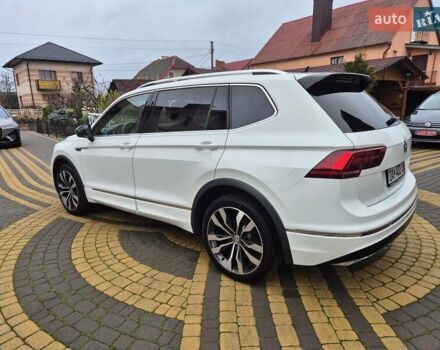 Білий Фольксваген Тігуан, об'ємом двигуна 2 л та пробігом 245 тис. км за 28900 $, фото 4 на Automoto.ua