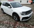 Белый Фольксваген Тигуан, объемом двигателя 1.98 л и пробегом 120 тыс. км за 25000 $, фото 5 на Automoto.ua