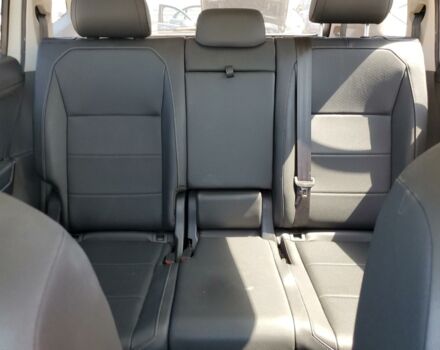 Білий Фольксваген Тігуан, об'ємом двигуна 2 л та пробігом 194 тис. км за 12750 $, фото 9 на Automoto.ua