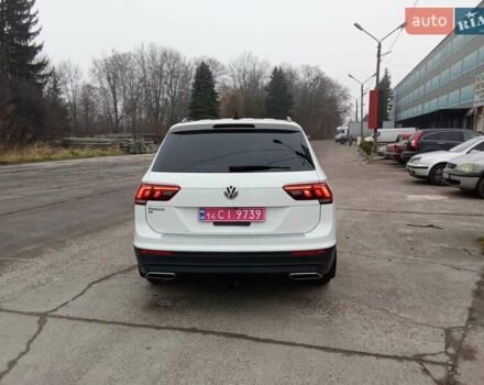 Белый Фольксваген Тигуан, объемом двигателя 1.97 л и пробегом 105 тыс. км за 18200 $, фото 6 на Automoto.ua