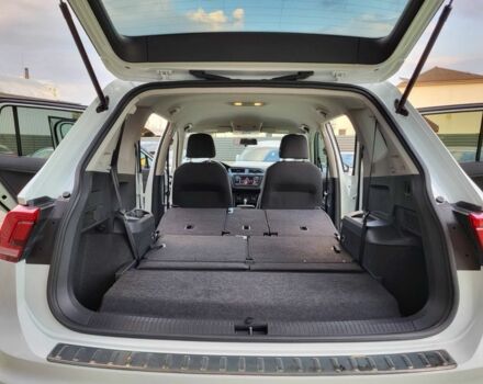 Белый Фольксваген Тигуан, объемом двигателя 2 л и пробегом 87 тыс. км за 17800 $, фото 3 на Automoto.ua