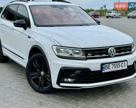 Білий Фольксваген Тігуан, об'ємом двигуна 1.97 л та пробігом 87 тис. км за 32000 $, фото 2 на Automoto.ua