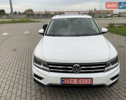 Белый Фольксваген Тигуан, объемом двигателя 2 л и пробегом 113 тыс. км за 21300 $, фото 13 на Automoto.ua