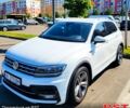 Белый Фольксваген Тигуан, объемом двигателя 2 л и пробегом 204 тыс. км за 27999 $, фото 2 на Automoto.ua