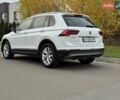 Білий Фольксваген Тігуан, об'ємом двигуна 1.98 л та пробігом 204 тис. км за 24000 $, фото 26 на Automoto.ua