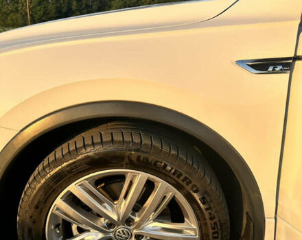 Белый Фольксваген Тигуан, объемом двигателя 2 л и пробегом 198 тыс. км за 41500 $, фото 10 на Automoto.ua