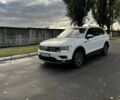 Білий Фольксваген Тігуан, об'ємом двигуна 2 л та пробігом 203 тис. км за 24500 $, фото 2 на Automoto.ua