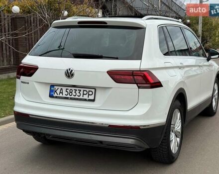 Белый Фольксваген Тигуан, объемом двигателя 2 л и пробегом 204 тыс. км за 23000 $, фото 27 на Automoto.ua