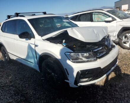 Белый Фольксваген Тигуан, объемом двигателя 2 л и пробегом 109 тыс. км за 17600 $, фото 2 на Automoto.ua