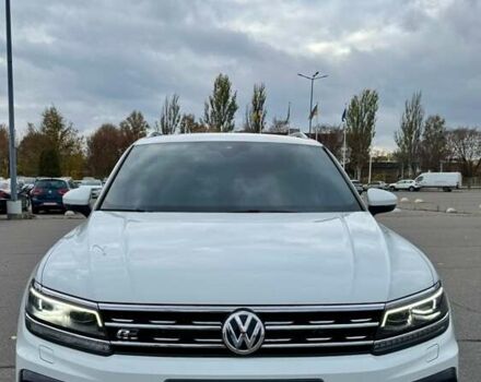 Белый Фольксваген Тигуан, объемом двигателя 1.98 л и пробегом 54 тыс. км за 31500 $, фото 1 на Automoto.ua
