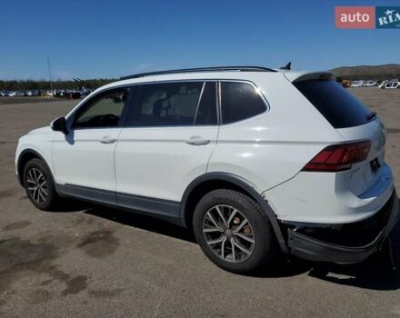 Білий Фольксваген Тігуан, об'ємом двигуна 1.98 л та пробігом 70 тис. км за 3000 $, фото 1 на Automoto.ua