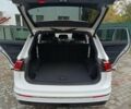 Белый Фольксваген Тигуан, объемом двигателя 1.98 л и пробегом 120 тыс. км за 25000 $, фото 12 на Automoto.ua