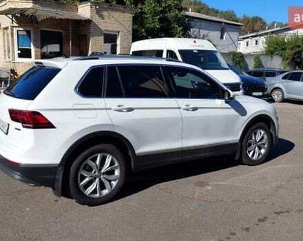 Белый Фольксваген Тигуан, объемом двигателя 1.98 л и пробегом 164 тыс. км за 21937 $, фото 4 на Automoto.ua