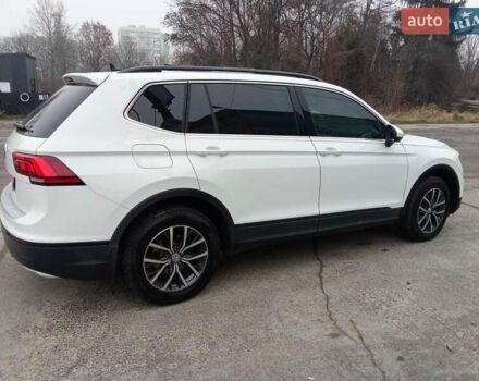 Белый Фольксваген Тигуан, объемом двигателя 1.97 л и пробегом 105 тыс. км за 18200 $, фото 8 на Automoto.ua