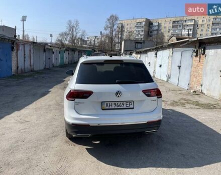 Белый Фольксваген Тигуан, объемом двигателя 1.98 л и пробегом 144 тыс. км за 21900 $, фото 4 на Automoto.ua