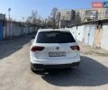 Белый Фольксваген Тигуан, объемом двигателя 1.98 л и пробегом 144 тыс. км за 21900 $, фото 4 на Automoto.ua
