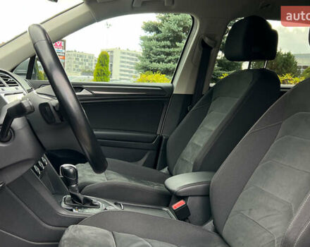 Білий Фольксваген Тігуан, об'ємом двигуна 1.97 л та пробігом 191 тис. км за 27500 $, фото 8 на Automoto.ua