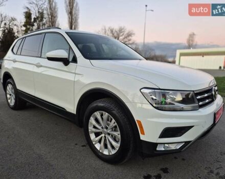Білий Фольксваген Тігуан, об'ємом двигуна 1.98 л та пробігом 90 тис. км за 17800 $, фото 7 на Automoto.ua