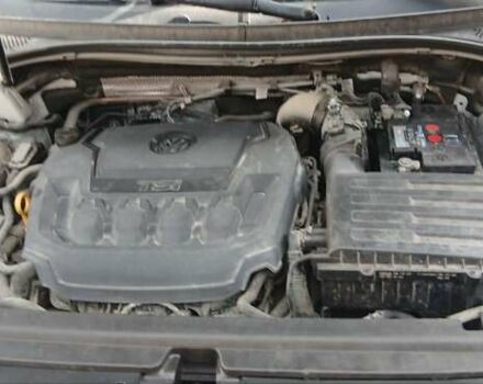 Белый Фольксваген Тигуан, объемом двигателя 2 л и пробегом 105 тыс. км за 19500 $, фото 5 на Automoto.ua