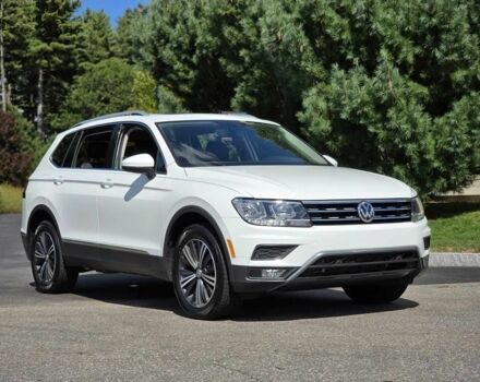 Білий Фольксваген Тігуан, об'ємом двигуна 2 л та пробігом 40 тис. км за 10000 $, фото 2 на Automoto.ua