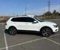 Белый Фольксваген Тигуан, объемом двигателя 2 л и пробегом 63 тыс. км за 17100 $, фото 4 на Automoto.ua