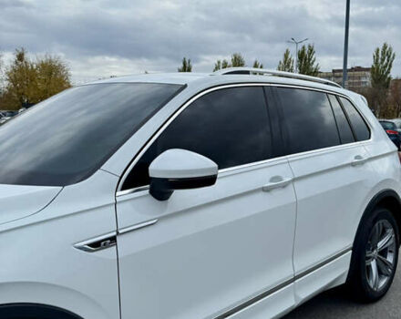 Белый Фольксваген Тигуан, объемом двигателя 1.98 л и пробегом 54 тыс. км за 31500 $, фото 10 на Automoto.ua