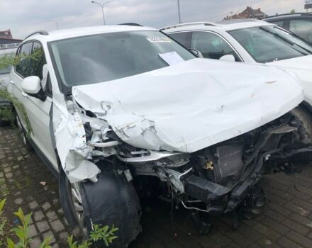 Белый Фольксваген Тигуан, объемом двигателя 2 л и пробегом 100 тыс. км за 8800 $, фото 5 на Automoto.ua