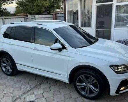 Белый Фольксваген Тигуан, объемом двигателя 2 л и пробегом 90 тыс. км за 18000 $, фото 6 на Automoto.ua
