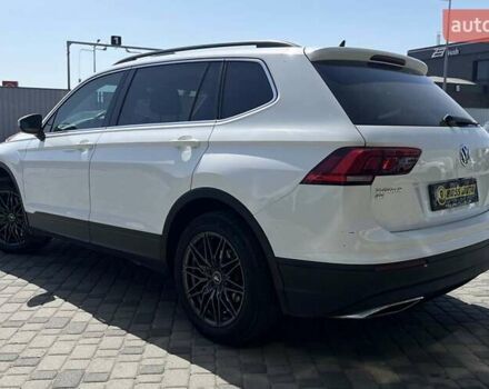 Белый Фольксваген Тигуан, объемом двигателя 1.98 л и пробегом 123 тыс. км за 21800 $, фото 4 на Automoto.ua