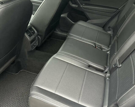 Білий Фольксваген Тігуан, об'ємом двигуна 1.98 л та пробігом 76 тис. км за 23900 $, фото 14 на Automoto.ua