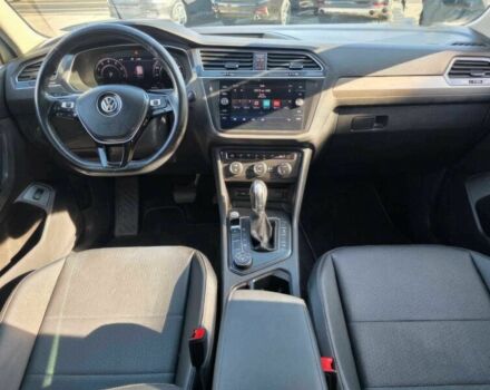 Белый Фольксваген Тигуан, объемом двигателя 2 л и пробегом 49 тыс. км за 14300 $, фото 8 на Automoto.ua