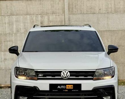Белый Фольксваген Тигуан, объемом двигателя 1.98 л и пробегом 58 тыс. км за 25000 $, фото 2 на Automoto.ua