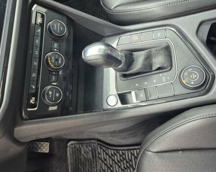 Білий Фольксваген Тігуан, об'ємом двигуна 2 л та пробігом 99 тис. км за 17900 $, фото 19 на Automoto.ua