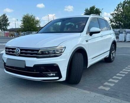 Белый Фольксваген Тигуан, объемом двигателя 2 л и пробегом 47 тыс. км за 15400 $, фото 1 на Automoto.ua