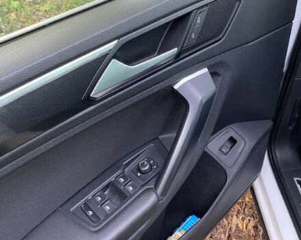 Белый Фольксваген Тигуан, объемом двигателя 1.97 л и пробегом 254 тыс. км за 24900 $, фото 15 на Automoto.ua