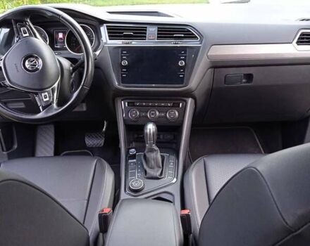 Белый Фольксваген Тигуан, объемом двигателя 1.98 л и пробегом 120 тыс. км за 18600 $, фото 8 на Automoto.ua