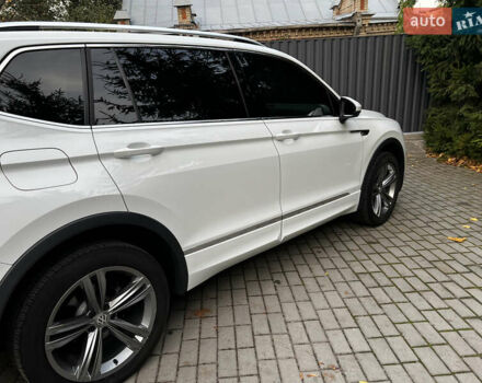 Белый Фольксваген Тигуан, объемом двигателя 1.98 л и пробегом 55 тыс. км за 27999 $, фото 5 на Automoto.ua