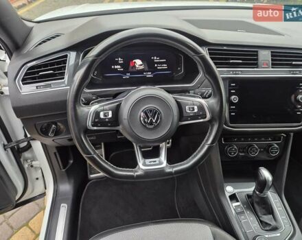 Білий Фольксваген Тігуан, об'ємом двигуна 2 л та пробігом 245 тис. км за 28900 $, фото 11 на Automoto.ua