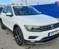 Белый Фольксваген Тигуан, объемом двигателя 1.98 л и пробегом 185 тыс. км за 27500 $, фото 1 на Automoto.ua