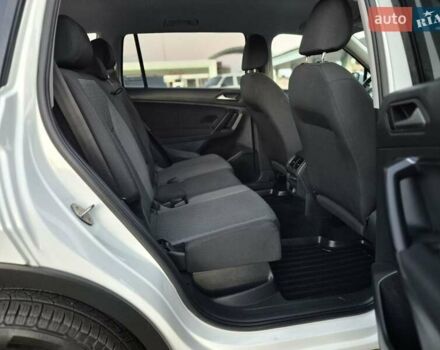 Білий Фольксваген Тігуан, об'ємом двигуна 1.98 л та пробігом 90 тис. км за 17800 $, фото 16 на Automoto.ua