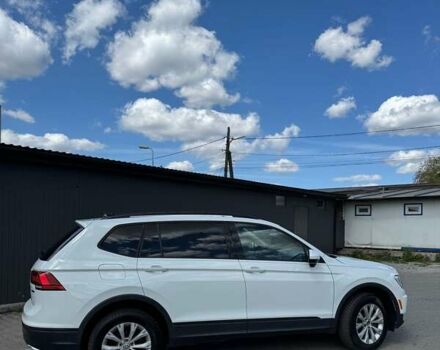 Белый Фольксваген Тигуан, объемом двигателя 1.98 л и пробегом 90 тыс. км за 23900 $, фото 3 на Automoto.ua