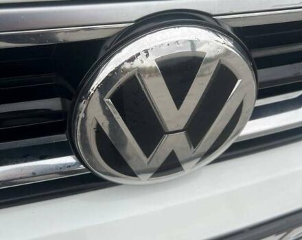 Белый Фольксваген Тигуан, объемом двигателя 1.98 л и пробегом 133 тыс. км за 22500 $, фото 13 на Automoto.ua