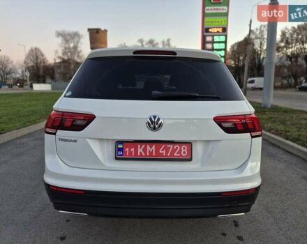 Білий Фольксваген Тігуан, об'ємом двигуна 1.98 л та пробігом 90 тис. км за 17800 $, фото 4 на Automoto.ua