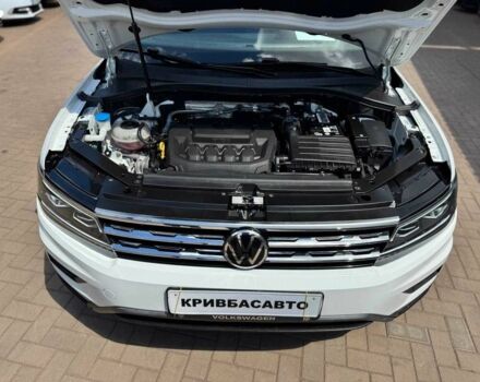 Білий Фольксваген Тігуан, об'ємом двигуна 2 л та пробігом 105 тис. км за 19500 $, фото 2 на Automoto.ua