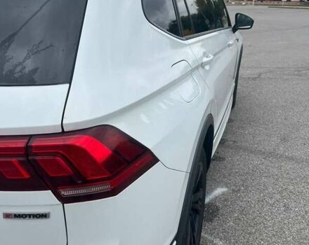 Белый Фольксваген Тигуан, объемом двигателя 1.98 л и пробегом 133 тыс. км за 22500 $, фото 35 на Automoto.ua