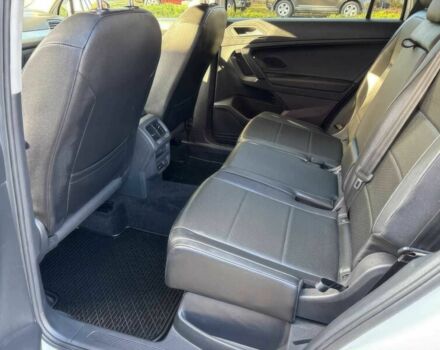 Белый Фольксваген Тигуан, объемом двигателя 2 л и пробегом 34 тыс. км за 13000 $, фото 11 на Automoto.ua