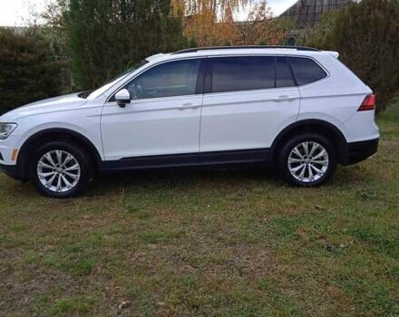 Белый Фольксваген Тигуан, объемом двигателя 1.98 л и пробегом 120 тыс. км за 18600 $, фото 5 на Automoto.ua