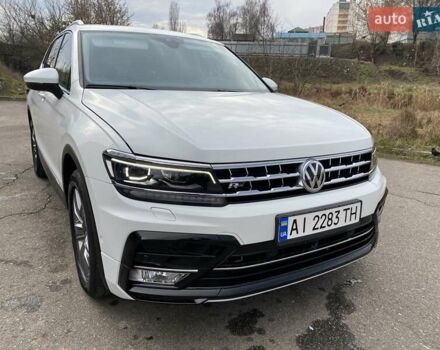 Белый Фольксваген Тигуан, объемом двигателя 1.98 л и пробегом 68 тыс. км за 19900 $, фото 46 на Automoto.ua